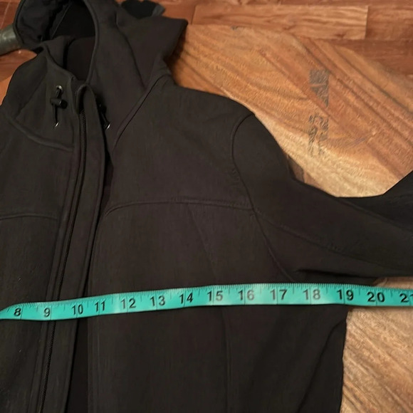 Kirkland Dark grey black ladies fleece lined lightweight jacket with hood - Picture 6 of 11